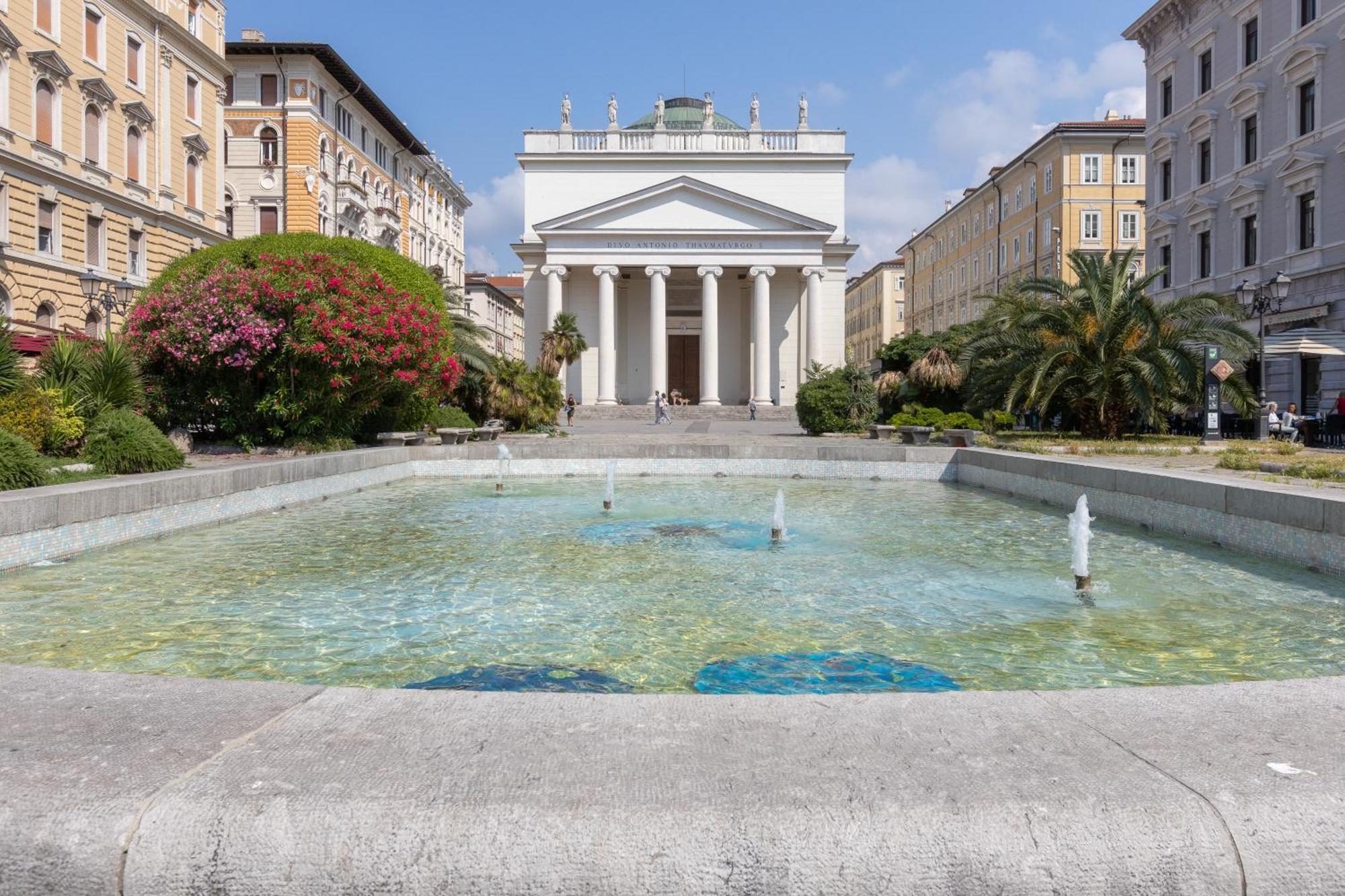 Elegante Rifugio D'Annunzio Con Parcheggio A ترييستي المظهر الخارجي الصورة