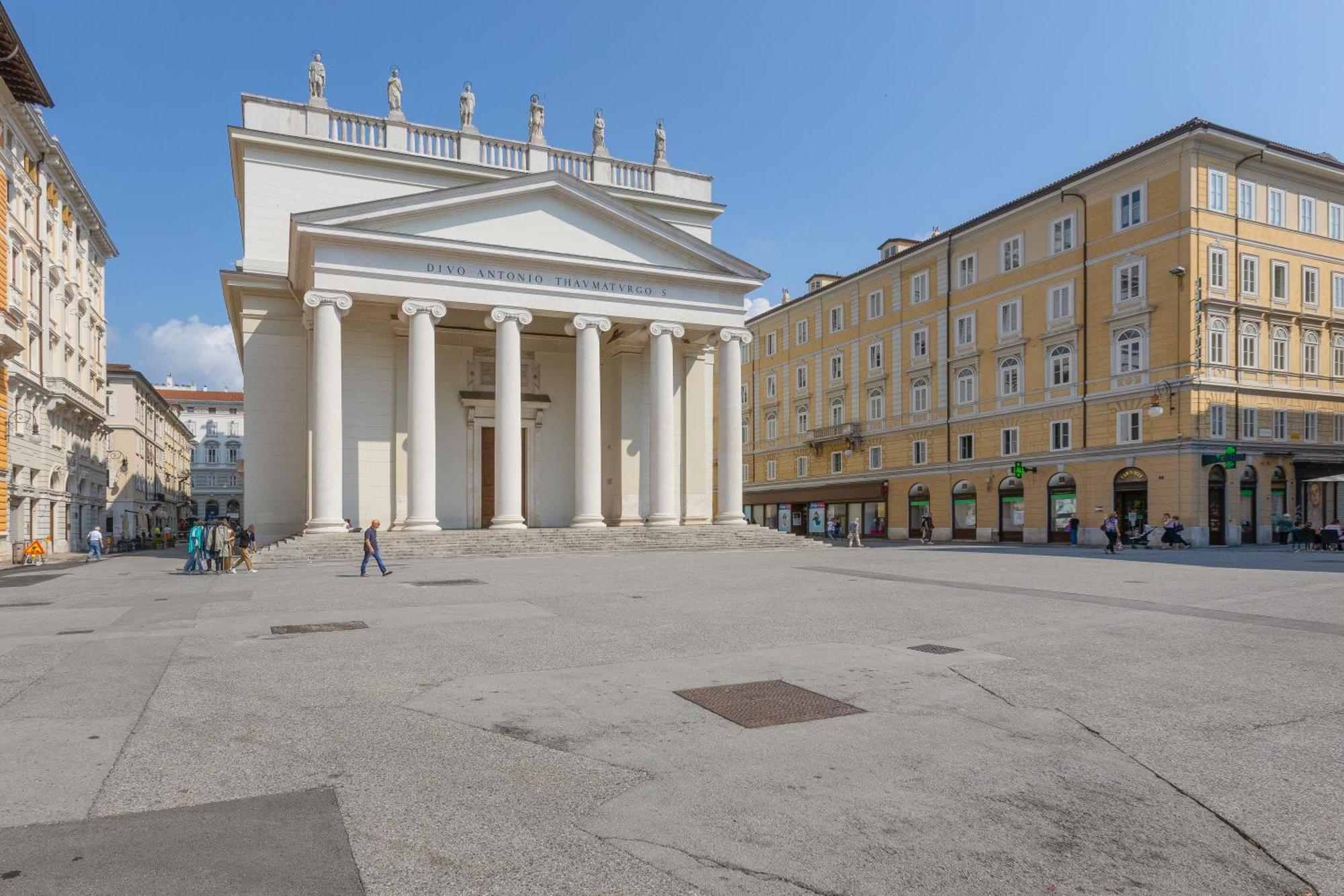 Elegante Rifugio D'Annunzio Con Parcheggio A ترييستي المظهر الخارجي الصورة